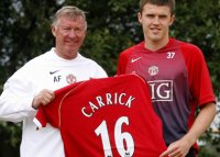Michael Carrick i Sir Alex Ferguson