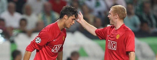 Cristiano Ronaldo i Paul Scholes