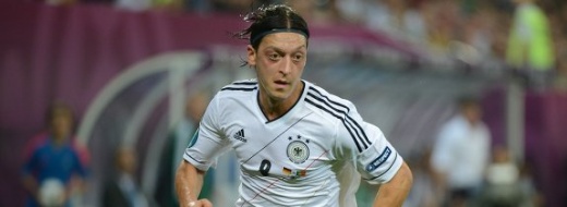 mesut_ozil.jpg mesut_ozil.jpg